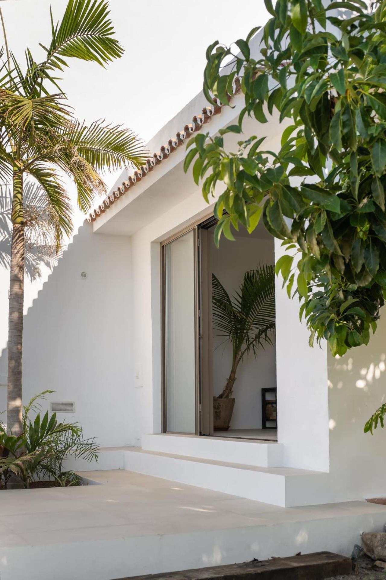 Bed & Breakfast In Villa Eden Palm ベナルマデナ エクステリア 写真