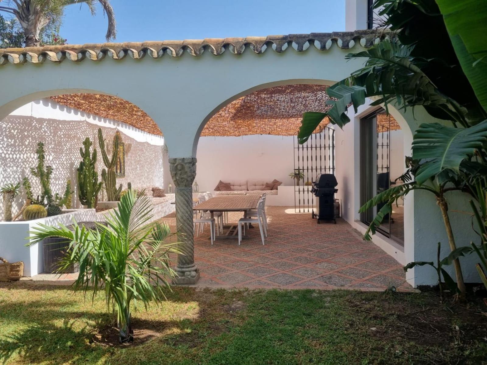 Bed & Breakfast In Villa Eden Palm ベナルマデナ エクステリア 写真